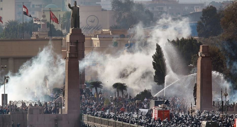 دماء ”أنثوية” منسية من جمعة الغضب