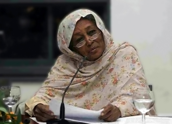 ”فاطمة أحمد إبراهيم”...السودانية التي دخلت أروقة البرلمان لتُمكن المرأة