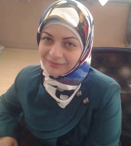 ”منار حافظ”..اتخذت الصحافة منبرا للدفاع عن حقوق المظلومين