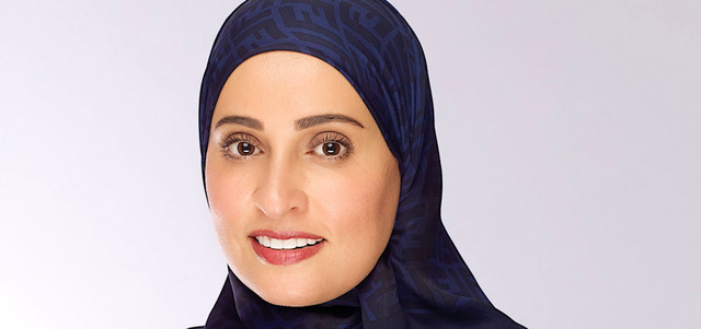 عهود الرومي.. وزيرة السعادة الإماراتية وأول عربية بـ ”ريادة الأعمال”