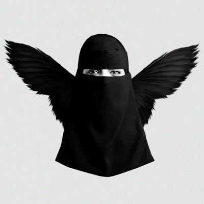 ”آيمي روكو”.. منتقبة تدخل مجال الكوميديا والراب وتثير جدلًا في السعودية