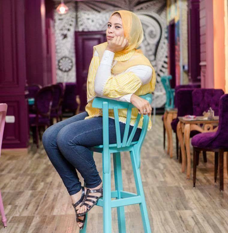 ”آية موسي”..مهندسة ديكور بدرجة فنانة