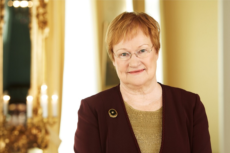 16 معلومة عن ”تاريا هالونين” أول رئيسة لفنلندا