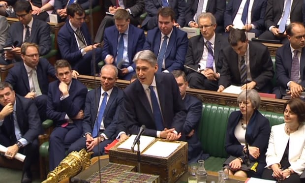 الحكومة البريطانية ترفض مقترح زيادة عدد البرلمانيات في مجلس العموم