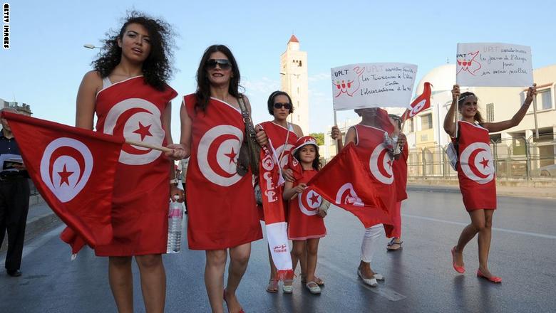 ”المتحرش لن يركب معنا”.. حملة نسائية في تونس