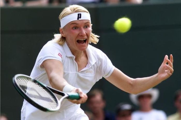 رحيل لاعبة التنس التشيكية المعتزلة ”يانا نوفوتنا” بعد صراع مع السرطان