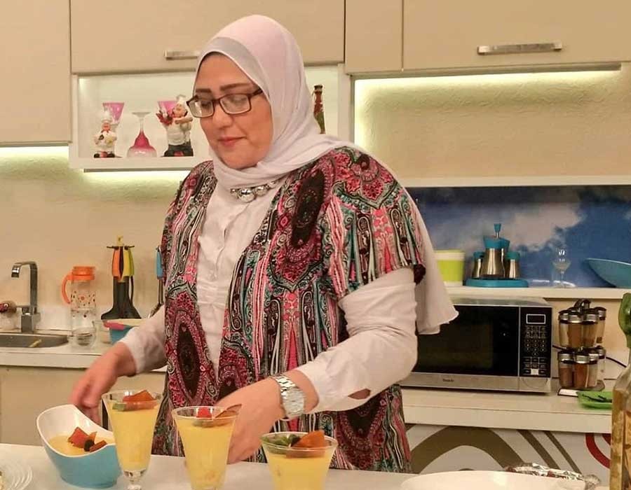 ياسمين طايع من الطبخ كهواية إلى شيف محترفة ياسمين طايع من الطبخ كهواية إلى شيف محترفة
