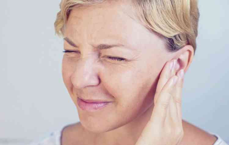 أسباب طنين الأذن وأهم طرق التخلص منه