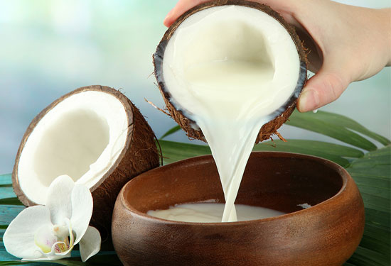 وصفات طبيعية للبشرة بحليب جوز الهند ستُحبين تجربتها