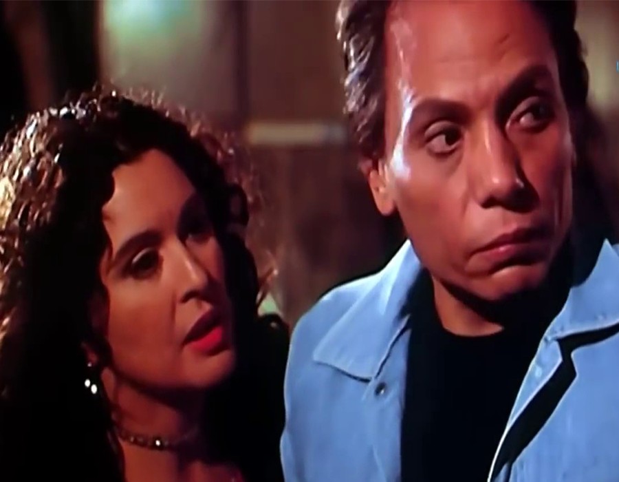 10 أفلام لـ ”عادل إمام” جمعت بين الكوميديا والدراما 10 أفلام لـ ”عادل إمام” جمعت بين الكوميديا والدراما