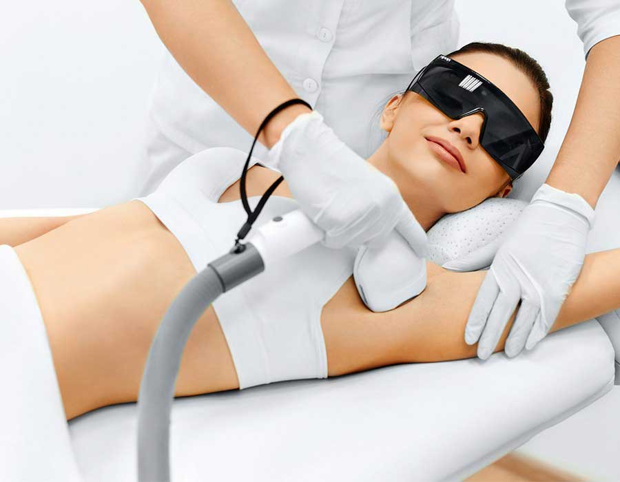 5 من أهم أنواع الليزر التجميلي واستخداماته 5 من أهم أنواع الليزر التجميلي واستخداماته