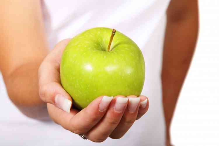 رجيم التفاح بطرق مختلفة اختاري ما يناسب لفقدان الوزن