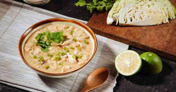 طريقة عمل شوربة الشوفان بوصفات صحية ولذيذة طريقة عمل شوربة الشوفان بوصفات صحية ولذيذة