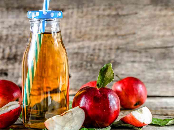 طريقة عمل عصير التفاح وأهم فوائده لجسمك