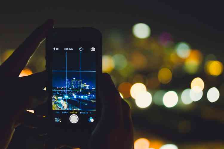 كيفية التصوير الاحترافي بالموبايل؟.. في خطوات بسيطة كيفية التصوير الاحترافي بالموبايل؟.. في خطوات بسيطة