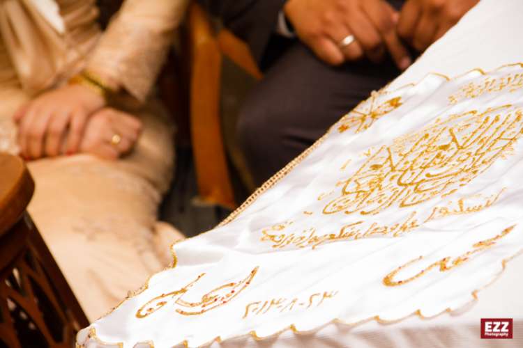 منديل كتب الكتاب تاريخه وأشكاله وأماكن بيعه منديل كتب الكتاب تاريخه وأشكاله وأماكن بيعه