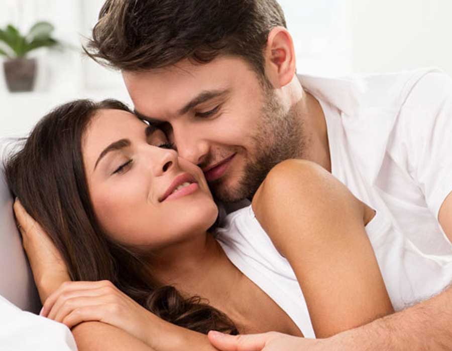 نصائح للمداعبة لعلاقة حميمة أفضل