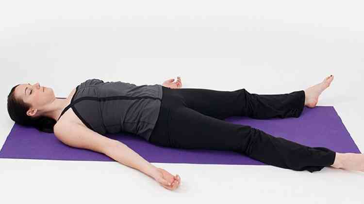 وضعية الاسترخاء Corpse Pose