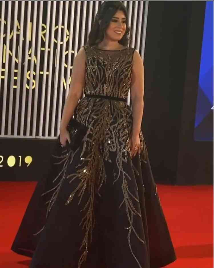 فستان أيتن عامر في مهرجان القاهرة السينمائي 2019