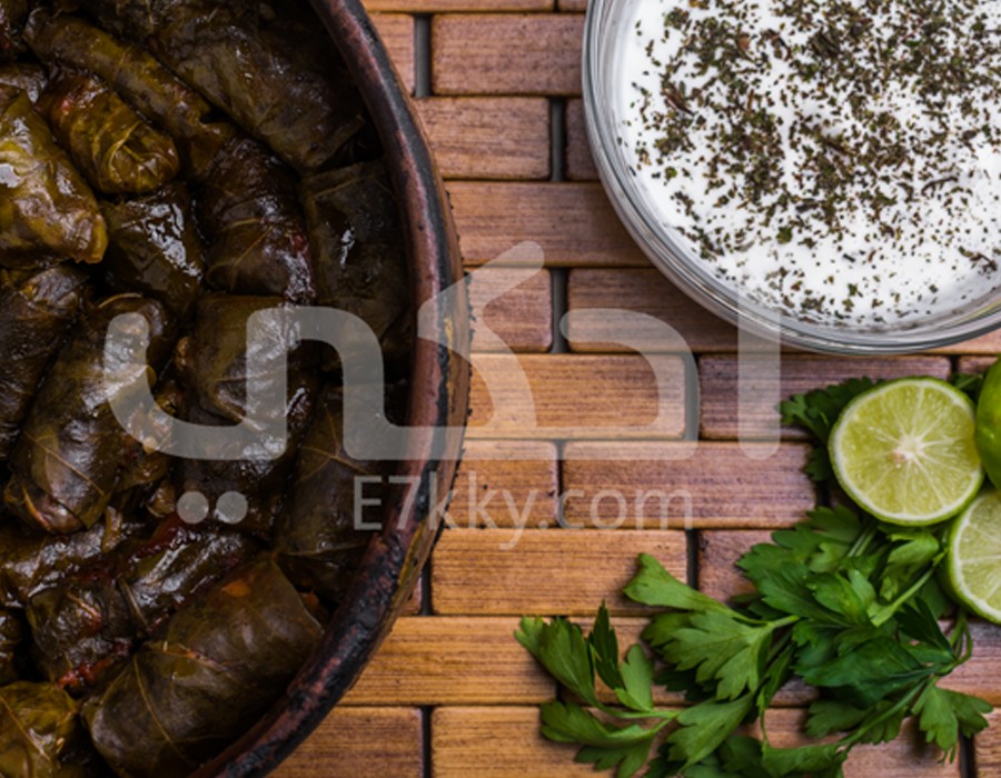 وصفة محشي ورق العنب بدبس الرمان وصفة محشي ورق العنب بدبس الرمان