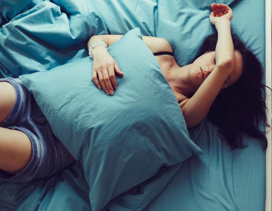 كيف تعتنين بنفسك أثناء الدورة الشهرية كيف تعتنين بنفسك أثناء الدورة الشهرية